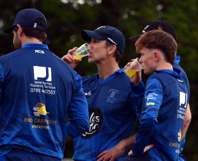 Fin enjoying a break with his team mates